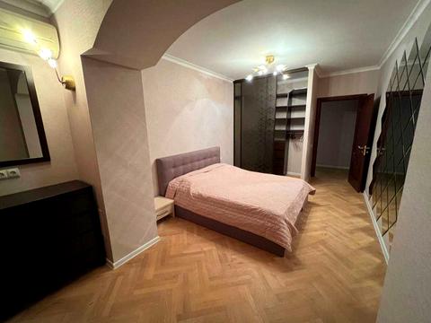 квартира за адресою Кадетський Гай вул., 3