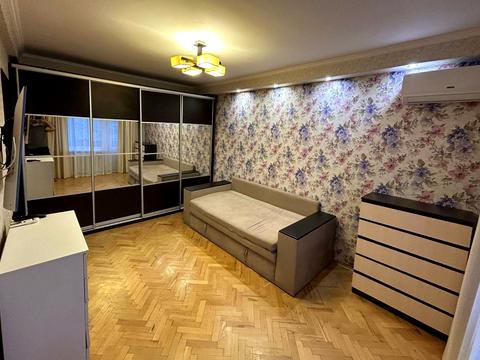 квартира по адресу Дарницкий бульв., 15