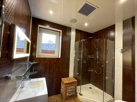 будинок за адресою Латвійська вул. (Вологодська), 107