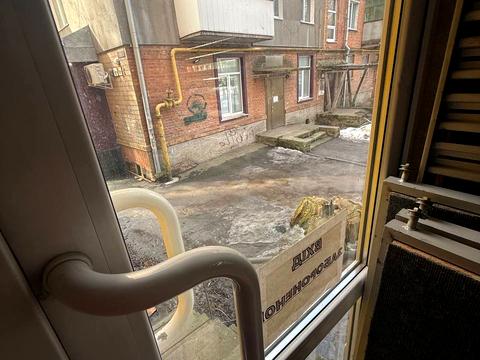 комерційна за адресою Свободи вул., 18/1