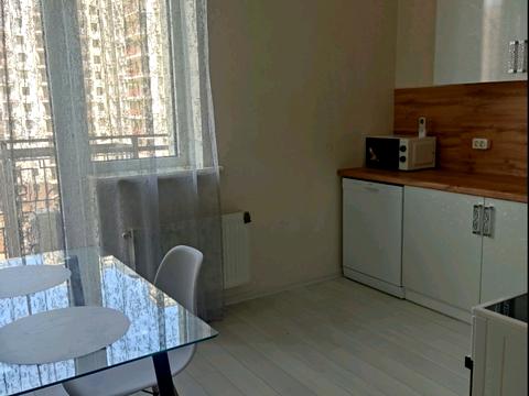 квартира за адресою Перлинна вул., 3