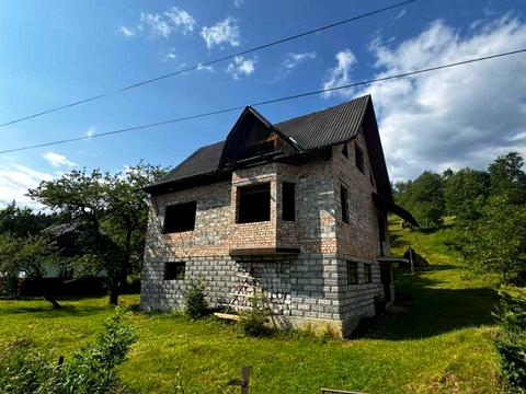 ділянка за адресою Любіжня