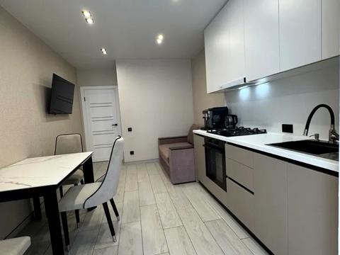 квартира за адресою Співдружності вул., 7