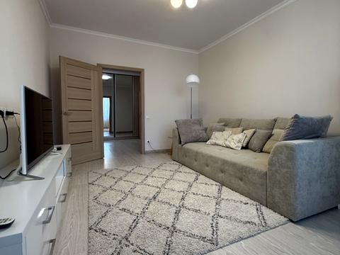 квартира за адресою Патріарха Мстислава Скрипника вул., 40