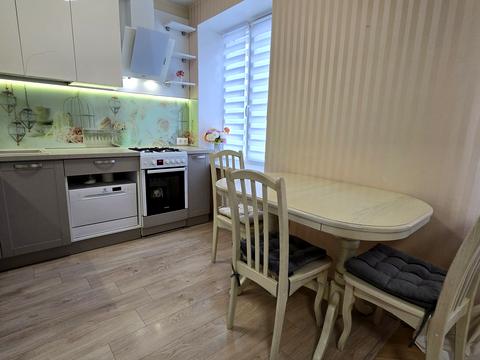 квартира по адресу Уинстона Черчилля ул. (Красноткацкая), 26