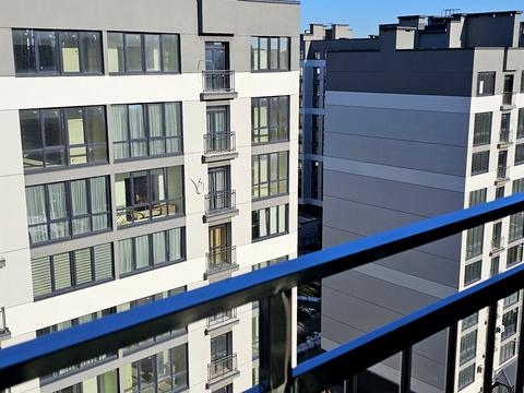 квартира за адресою Олександра Довженка вул., (Будинок 11)