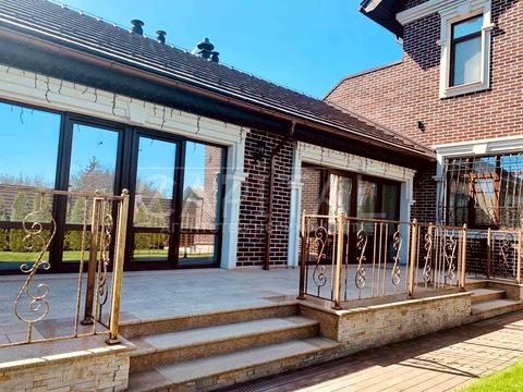 дом по адресу Садовая ул.