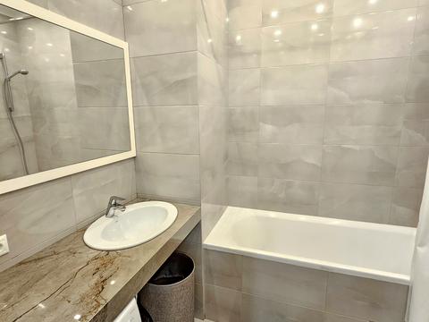 квартира за адресою Ділова вул. (Димитрова), 1/2