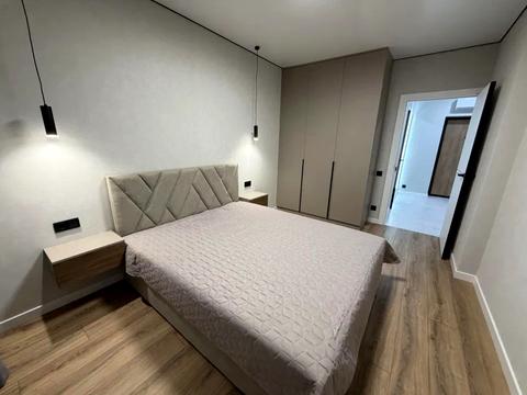 квартира по адресу Олександра Олеся ул., 17