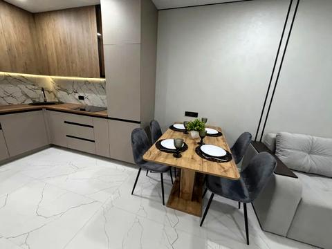 квартира по адресу Олександра Олеся ул., 17