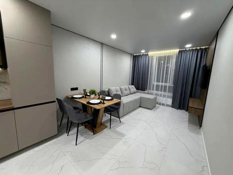 квартира по адресу Олександра Олеся ул., 17