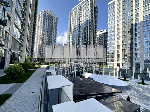 паркоместо по адресу Андрея Верхогляда ул. (Михайла Драгомирова), 15-Б