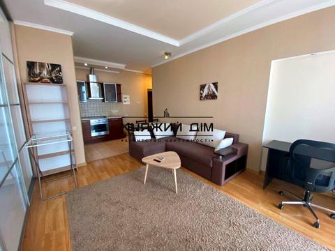 квартира за адресою Микільсько-Слобідська вул., 1-А