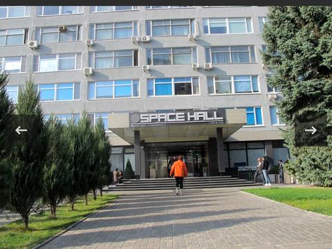 комерційна за адресою Космічна вул., 21