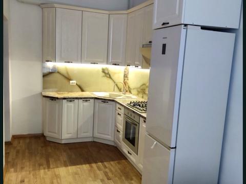 квартира за адресою Нечуя-Левицького вул., 8