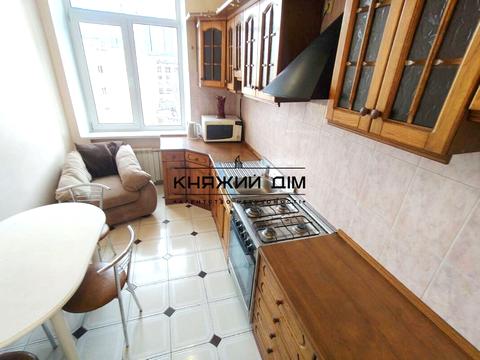 квартира за адресою Велика Васильківська вул. (Червоноармійська), 111/113