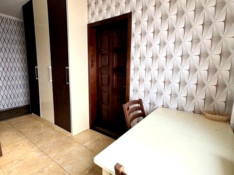 квартира за адресою Ахсарова вул., 1