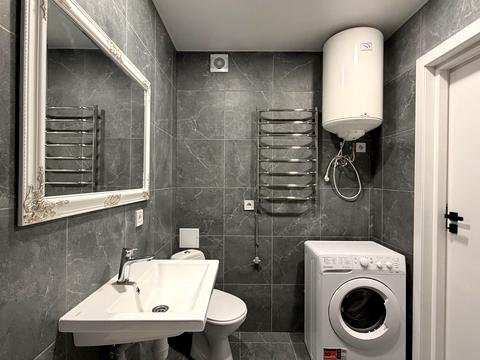 квартира за адресою Олега Мудрака вул. (Генерала Наумова), 1-Б