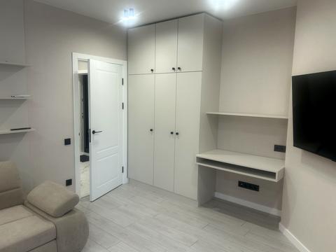 квартира за адресою Мартинова просп., (вул. Молодіжна, 10)