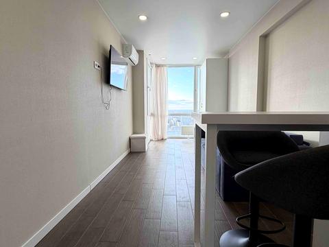 квартира за адресою Олега Мудрака вул. (Генерала Наумова), 1-Б