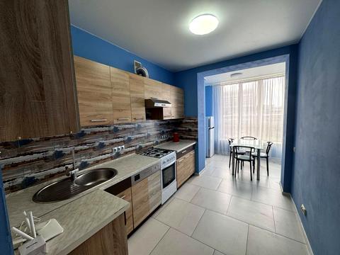 квартира за адресою Героїв Небесної Сотні просп., 30/2