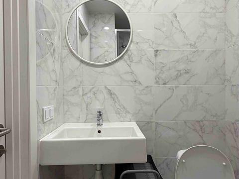 квартира за адресою Олега Мудрака вул. (Генерала Наумова), 1-Б