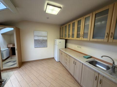 комерційна за адресою Ігорівська вул., 1/8