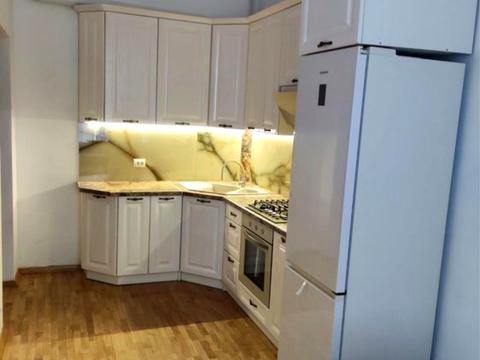 квартира за адресою Нечуя-Левицького вул., 8