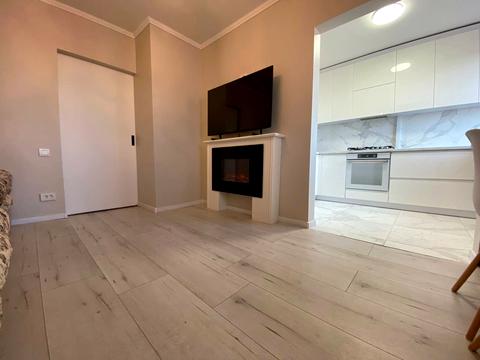 квартира за адресою Кобилянського вул., 223