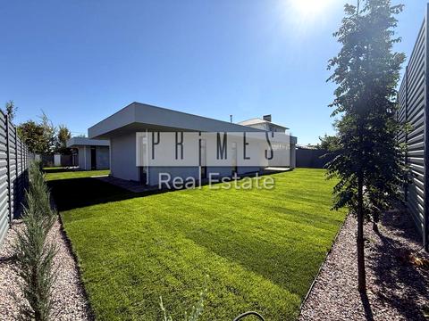 будинок за адресою Соборна вул. (Петропавлівська)