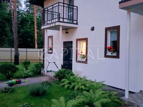 дом по адресу підлісна, 17