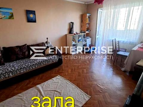 квартира по адресу Ревуцкого ул., 8