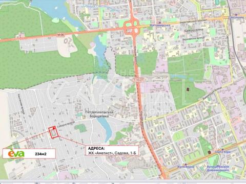 комерційна за адресою Київ, Садова вул., 1б