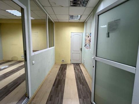 комерційна за адресою Проїзний пров., 10