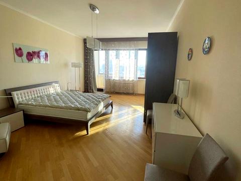 квартира по адресу Кропивницкого ул., 10