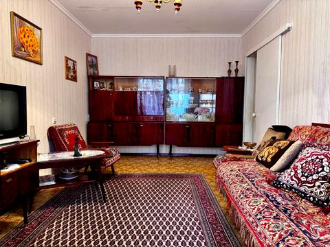 квартира за адресою Дніпро, Олександра Поля просп. (Кірова), 44