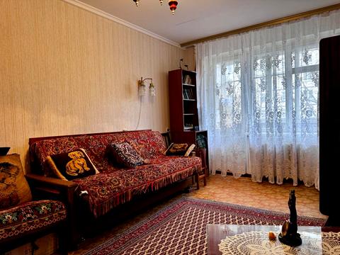 квартира за адресою Дніпро, Олександра Поля просп. (Кірова), 44