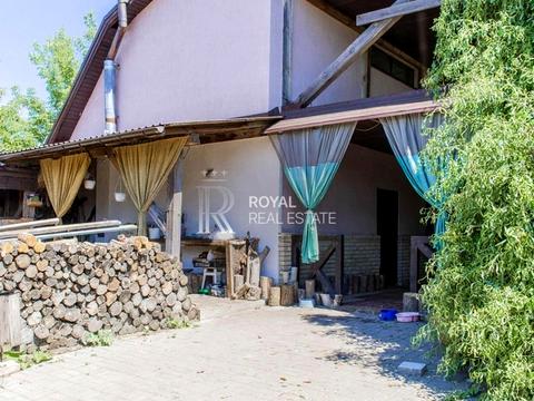 будинок за адресою васильківська