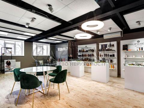 комерційна за адресою Ярославська вул., 56