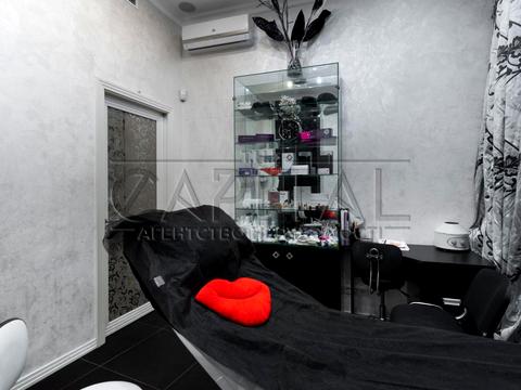 коммерческая по адресу Олены Пчилки ул., 2