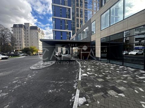 комерційна за адресою Звіринецька вул., 70-А