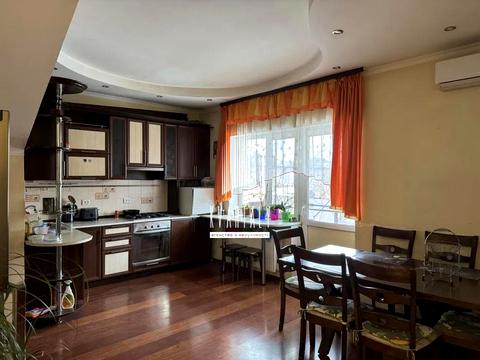 будинок за адресою Курганна вул.