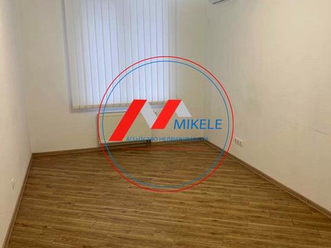 квартира за адресою Регенераторна вул., 4 к13