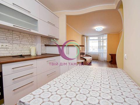 квартира за адресою Злуки просп., 5-А