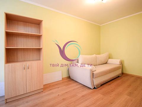 квартира за адресою Злуки просп., 5-А