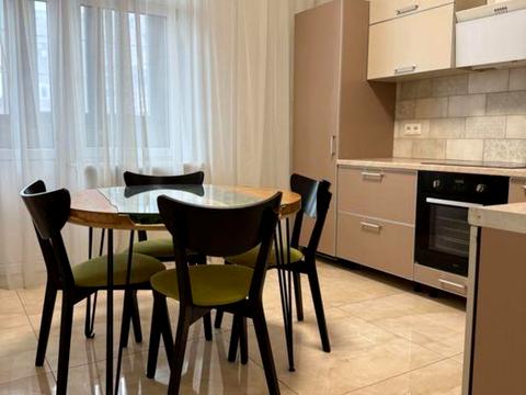 квартира за адресою Антоновича вул. (Горького), 103