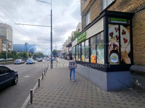 комерційна за адресою Борщагівська вул., 189/1