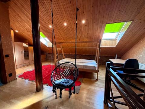 квартира за адресою Олекси Довбуша вул., 1