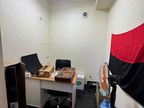 коммерческая по адресу Валовая ул., 15