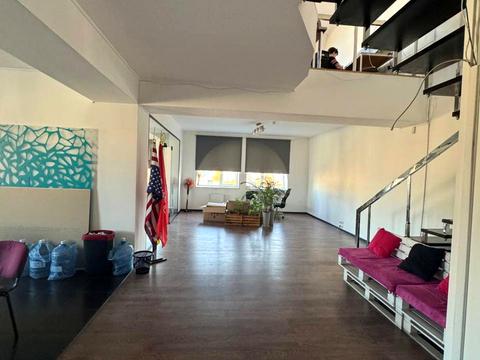 коммерческая по адресу Валовая ул., 15